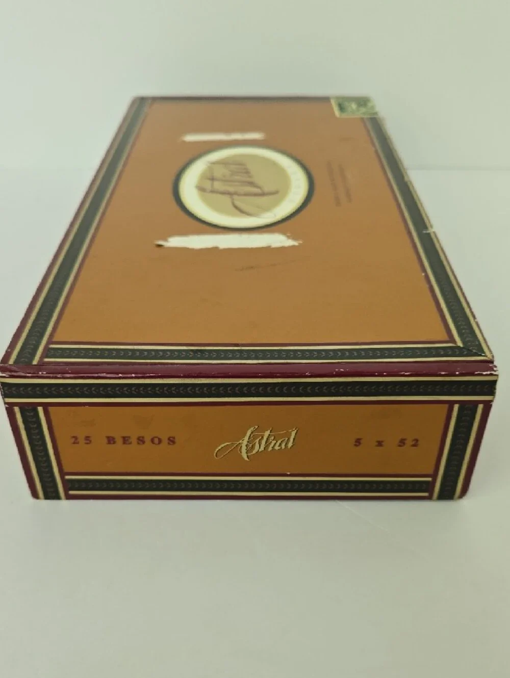 Vintage Astral Empty Cigar Craft Box Beso Flip Top